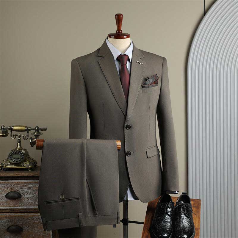 Custom Slim Fit Men's Party Suit for Gala & Formal Ceremony 6 Men's Party Suit
